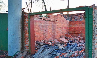 Демонтаж гаражей в Сальске, цена от 1738 руб. – услуги под ключ от 2Землекопа-Слс
