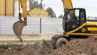 Выкопать яму экскаватором в Сальске от 920 руб. - 2Землекопа-Слс 
